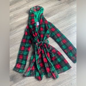 Dreamlife size 12 robe in Christmas colors with pockets and tie